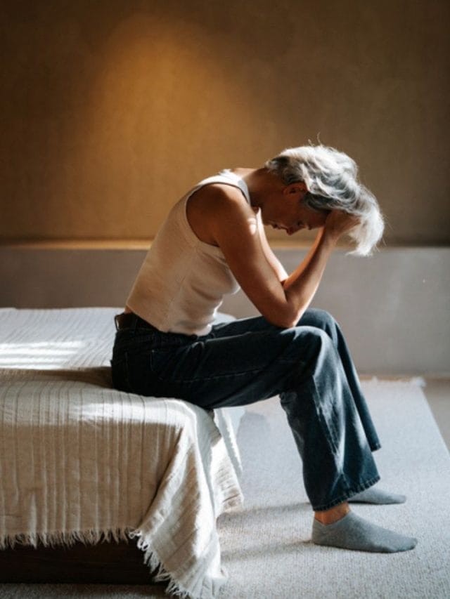 ചികിത്സ വേണം, ഉത്കണ്ഠ രോ​ഗമാണ്, ലക്ഷണം ഇതാ