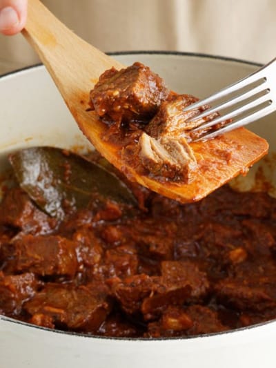 എത്ര കടുപ്പമുള്ള ഇറച്ചിയും വെണ്ണ പോലെ വേകും, പച്ച പപ്പായയുണ്ടോ