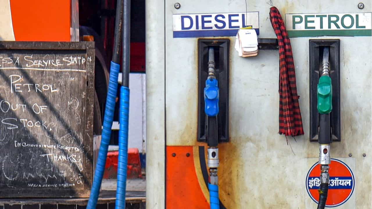 Fuel Price Hike: തിരഞ്ഞെടുപ്പിന് ശേഷം ഇന്ധന വില കൂടുമോ? പ്രതികരിച്ച് കേന്ദ്രം