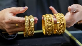 സ്വർണം വാങ്ങാൻ പ്ലാനുണ്ടോ? ഇന്നത്തെ വില നോക്കിക്കേ