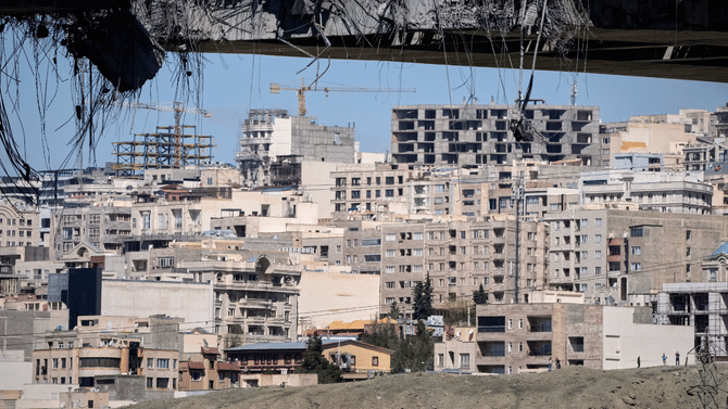 'അടുത്ത 48 മണിക്കൂർ നിർണായകം, എവിടെയാണോ അവിടെ തന്നെ തുടരുക'