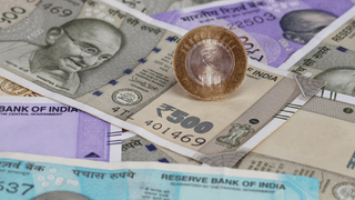 Kerala Vegetable Price Hike: വിഷു വിപണി സജീവം, വില കൂടിയത് ഇവയ്ക്കൊക്കെ