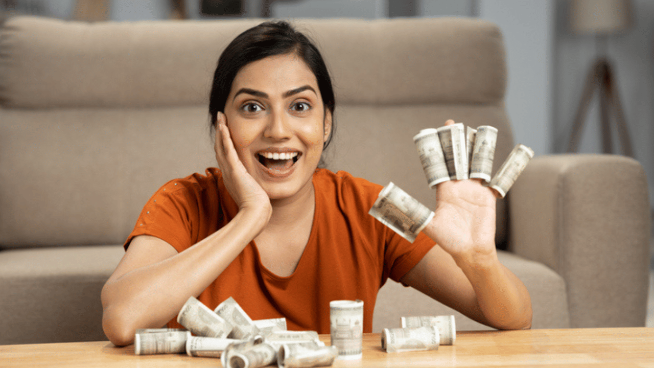 Post Office Savings Account: പോസ്റ്റ് ഓഫീസ് വഴി ലക്ഷങ്ങൾ സമ്പാദിക്കാം, പുതിയ പലിശ നിരക്കുകൾ ഇങ്ങനെ...