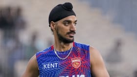 Arshdeep Singh: തിലകിനെതിരെ ആ വാക്ക് ഉപയോഗിച്ചത് വളരെ മോശം; അര്‍ഷ്ദീപ് സിങിനെ വിലക്കണം...