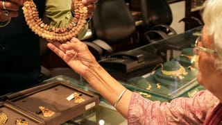 8th Pay Commission: ഡിഎ പൂജ്യത്തിലേക്ക്, അടിസ്ഥാന ശമ്പളത്തിൽ ലയിപ്പിക്കുമോ?