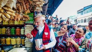 Watermelon: തണ്ണിമത്തന്റെ കൂടെ ഇവയൊന്നും കഴിക്കല്ലേ, ജീവന് അപകടം