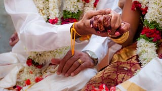 16th Kerala Assembly MLAs Sworn In: ആദ്യം സത്യപ്രതിജ്ഞ ചെയ്തത് അബ്ദുൽ ഗഫൂർ; പതിനാറാം കേരള നിയമസഭയ്ക്ക് തുടക്കം
