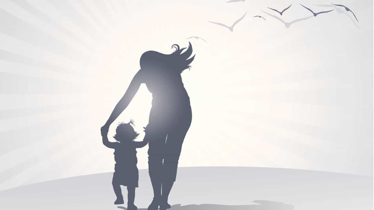 Mothers Day 2026: ഇന്ന് ലോക മാതൃദിനം; സ്നേഹത്തിൻ്റെ തണൽമരത്തിന് ആയിരം നന്ദി പറയാം