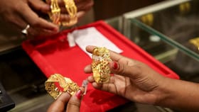 Gold Rate: പൊള്ളില്ല, ആഭരണം ഇന്നും വാങ്ങാം; കേരളത്തിലെ സ്വര്‍ണവില...