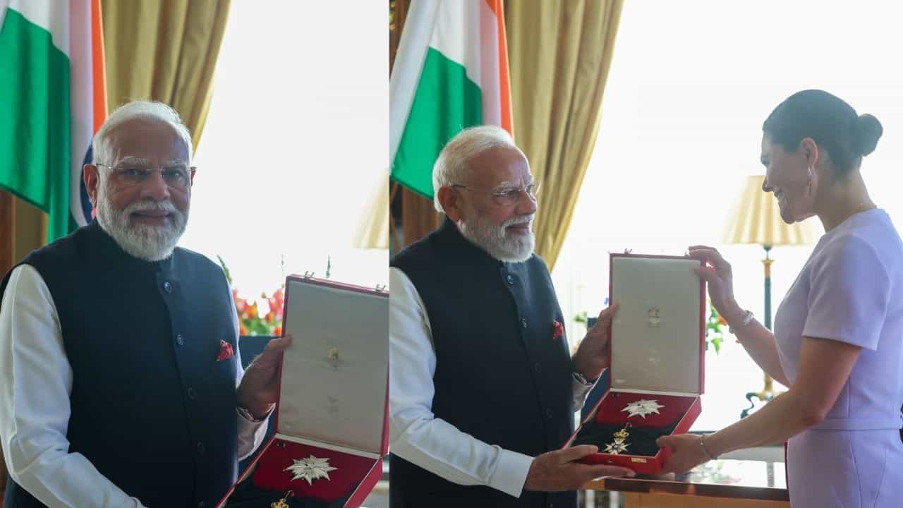 Narendra Modi: മോദിക്ക് റോയല് ഓര്ഡര് ഓഫ് പോളാര് സ്റ്റാര് സമ്മാനിച്ച് സ്വീഡന്; ഇതുവരെ ലഭിച്ചതില് 31ാം ആഗോള ബഹുമതി Narendra Modi: മോദിക്ക് റോയല് ഓര്ഡര് ഓഫ് പോളാര് സ്റ്റാര് സമ്മാനിച്ച് സ്വീഡന്; ഇതുവരെ ലഭിച്ചതില് 31ാം ആഗോള ബഹുമതി