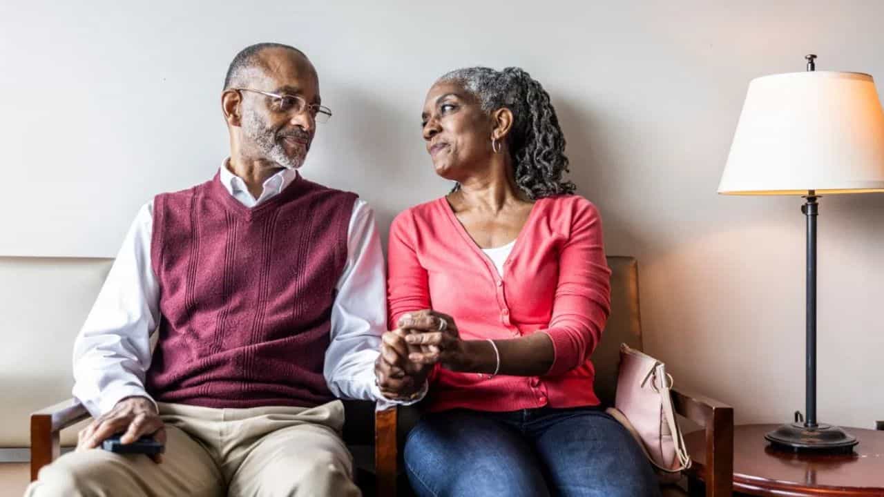 Sallapam Scheme for Senior Citizens: ഒറ്റയ്ക്കാണെന്ന തോന്നല്‍ വേണ്ട; വയോജനങ്ങള്‍ക്ക് തണലൊരുക്കി സല്ലാപം പദ്ധതി