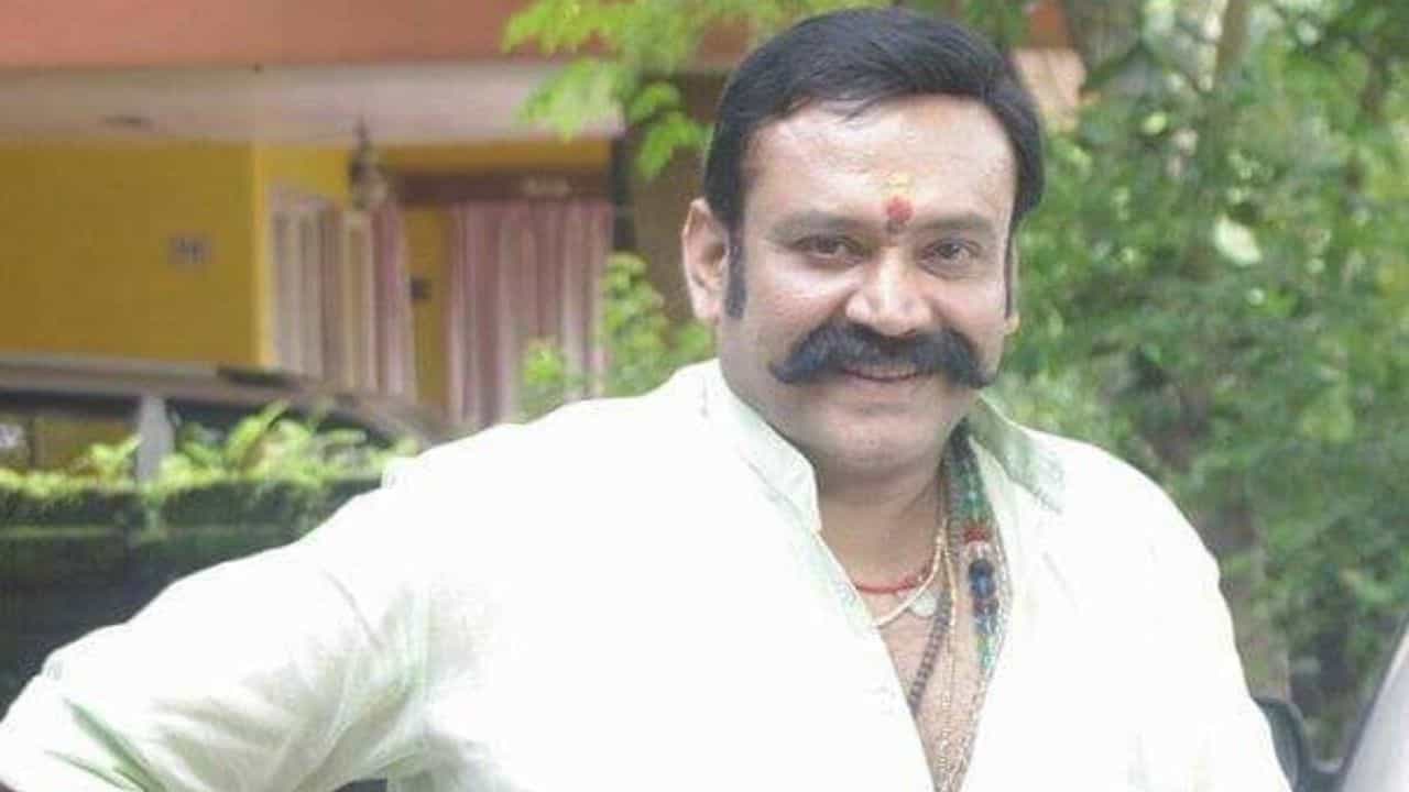 Santhosh K Nayar: ഞാൻ മരിച്ച് പോവണമെങ്കിൽ എന്റെ ആയുസ് തീർന്നിരിക്കണം, സന്തോഷ് നായർ പങ്കുവെച്ച വാക്കുകൾ വൈറലാകുന്നു