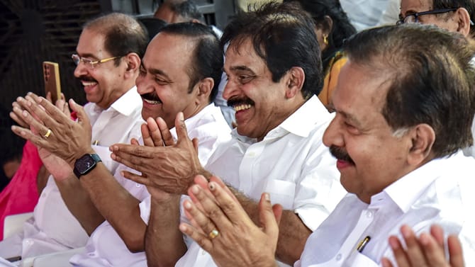 അന്തിമ തീരുമാനം 'ഉചിതമായ സമയ'ത്തെന്ന് ദീപാദാസ് മുന്‍ഷി