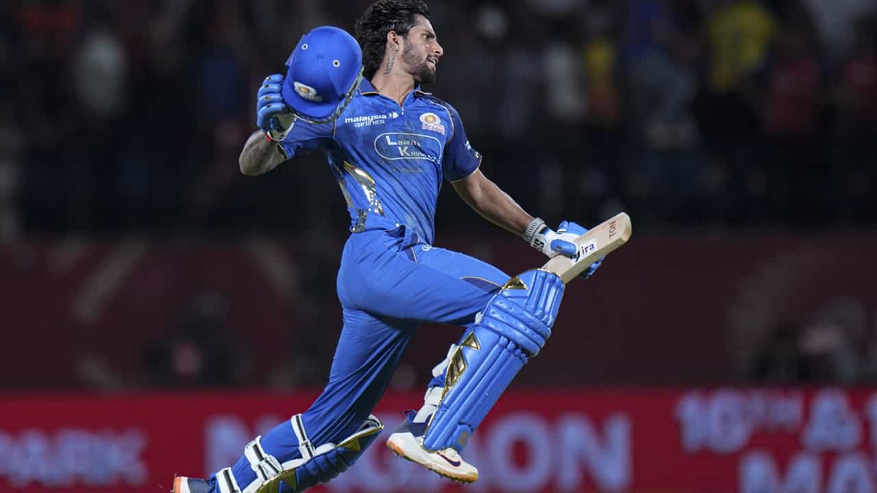India T20I Captaincy: അവസാനം മണ്ണും ചാരി നിന്ന തിലക് ക്യാപ്റ്റന്സി കൊണ്ടുപോകുമോ? ബിസിസിഐയുടെ പുതിയ പ്ലാന് India T20I Captaincy: അവസാനം മണ്ണും ചാരി നിന്ന തിലക് ക്യാപ്റ്റന്സി കൊണ്ടുപോകുമോ? ബിസിസിഐയുടെ പുതിയ പ്ലാന്