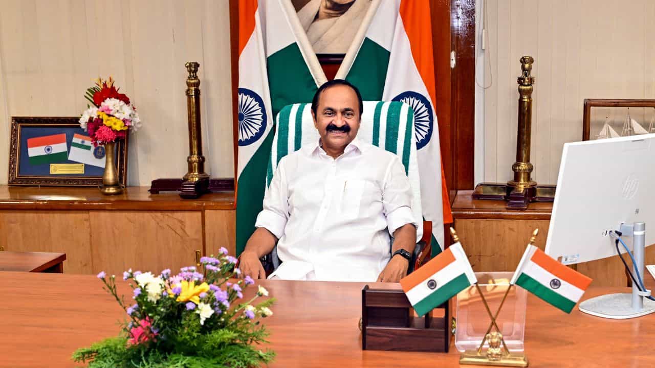 UDF Government: തര്‍ക്കം ഒഴിഞ്ഞില്ല, വകുപ്പുകളായില്ല; രണ്ടാം മന്ത്രിസഭായോഗം ഇന്ന്