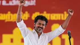 നാല് ബാങ്കിൽ 100 കോടി എഫ്ഡി, വീടുകൾ പലത്; വിജയ് സമ്പാദിച്ചത്...