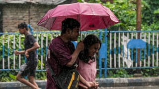 UDF Government: തര്‍ക്കം ഒഴിഞ്ഞില്ല, വകുപ്പുകളായില്ല; രണ്ടാം മന്ത്രിസഭായോഗം ഇന്ന്