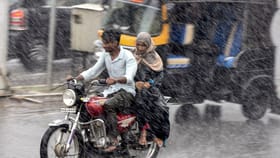 മഴ ഇന്നും തകർക്കും! കാലവർഷം അടുത്തെത്തി; ഈ ജില്ലകളിൽ മുന്നറിയിപ്പ