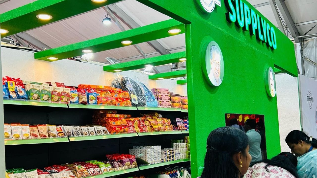 സാധാരണക്കാർക്ക്  കുറഞ്ഞ ചെലവിൽ ചിലവിൽ നിത്യോപയോഗ സാധനങ്ങൾ എത്തിക്കുക എന്നതാണ് സപ്ലൈകോയുടെ പ്രധാന ലക്ഷ്യം. സപ്ലൈകോ പീപ്പിൾസ് ബസാർ / ഹൈപ്പർമാർക്കറ്റ്, മാവേലി സ്റ്റോറുകൾ, സപ്ലൈകോ സൂപ്പർമാർക്കറ്റുകൾ, ശബരി മെഡിക്കൽ സ്റ്റോർ, പെട്രോൾ പമ്പുകൾ തുടങ്ങിയവ സപ്ലൈകോയ്ക്ക് കീഴിൽ വരുന്നുണ്ട്.
