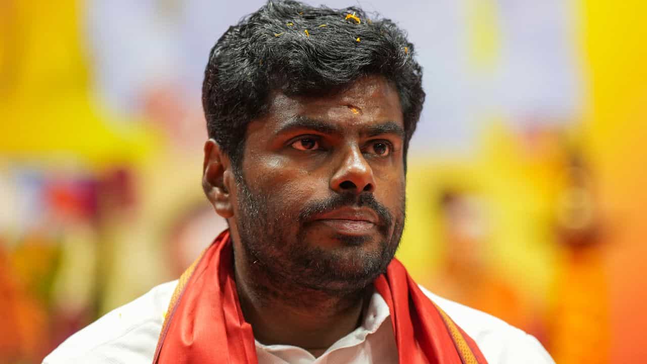 Annamalai: തമിഴ്നാട്ടിൽ അണ്ണാമലൈ തരംഗം; ‘വി ദ് ലീഡേഴ്സ്-ലേക്ക് ഒഴുകുന്നത് ലക്ഷക്കണക്കിന് അനുയായികൾ