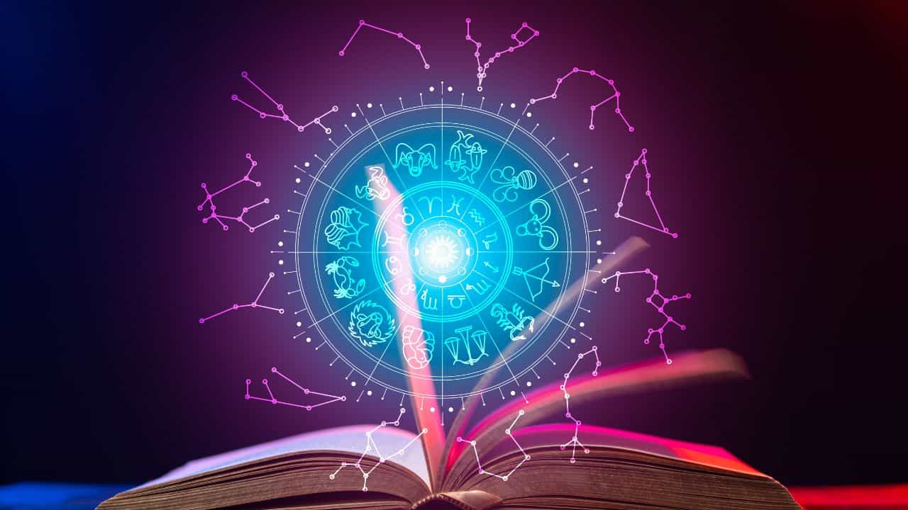 Horoscope Today: വാഹനം ഓടിക്കുമ്പോൾ ശ്രദ്ധിക്കുക, അപകടത്തിന് സാധ്യത; ഇന്നത്തെ നക്ഷത്രഫലം പറയുന്നത്