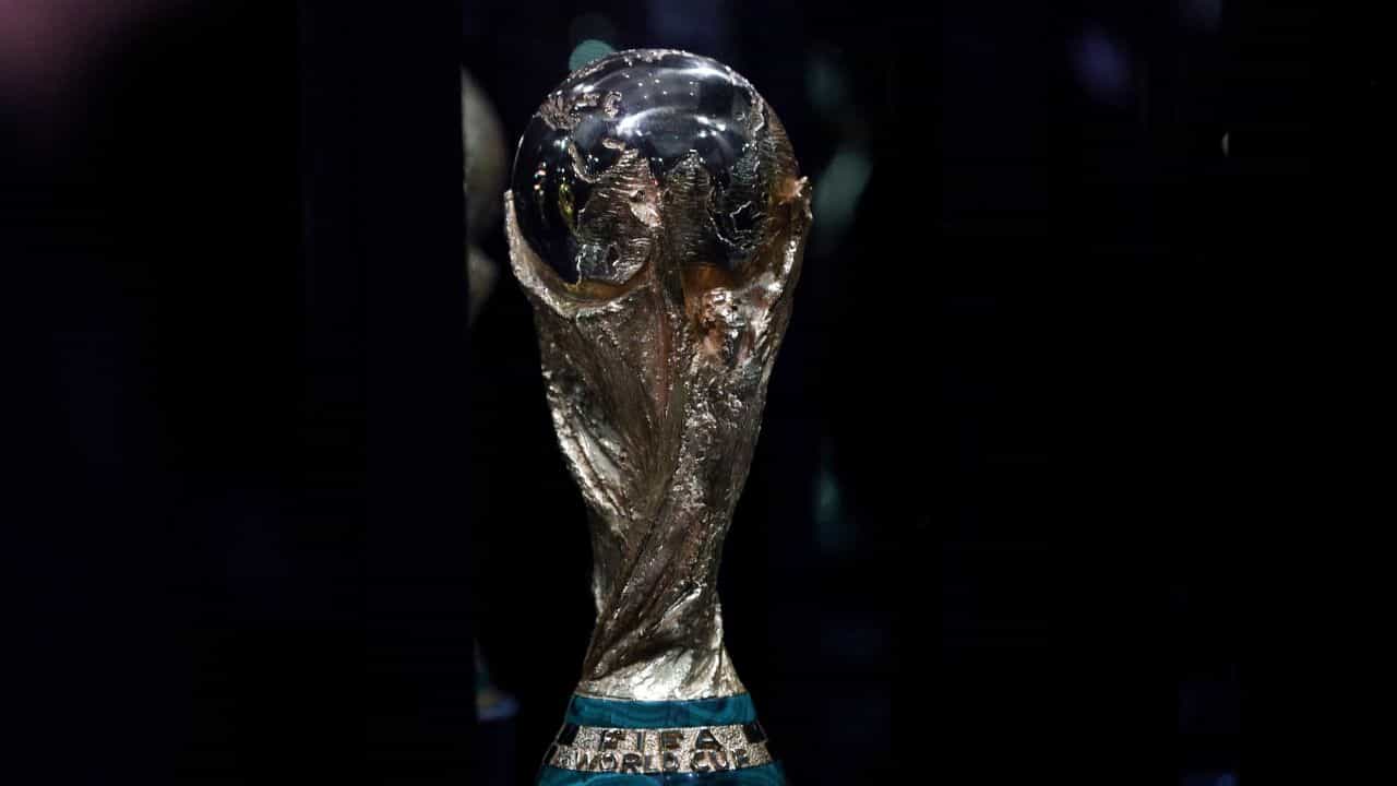 FIFA World Cup 2026: ആ മോഹം വേണ്ട, അര്ജന്റീനയ്ക്ക് കപ്പ് കിട്ടില്ല; കിരീടം ഇവര് കൊണ്ടുപോകും FIFA World Cup 2026: ആ മോഹം വേണ്ട, അര്ജന്റീനയ്ക്ക് കപ്പ് കിട്ടില്ല; കിരീടം ഇവര് കൊണ്ടുപോകും