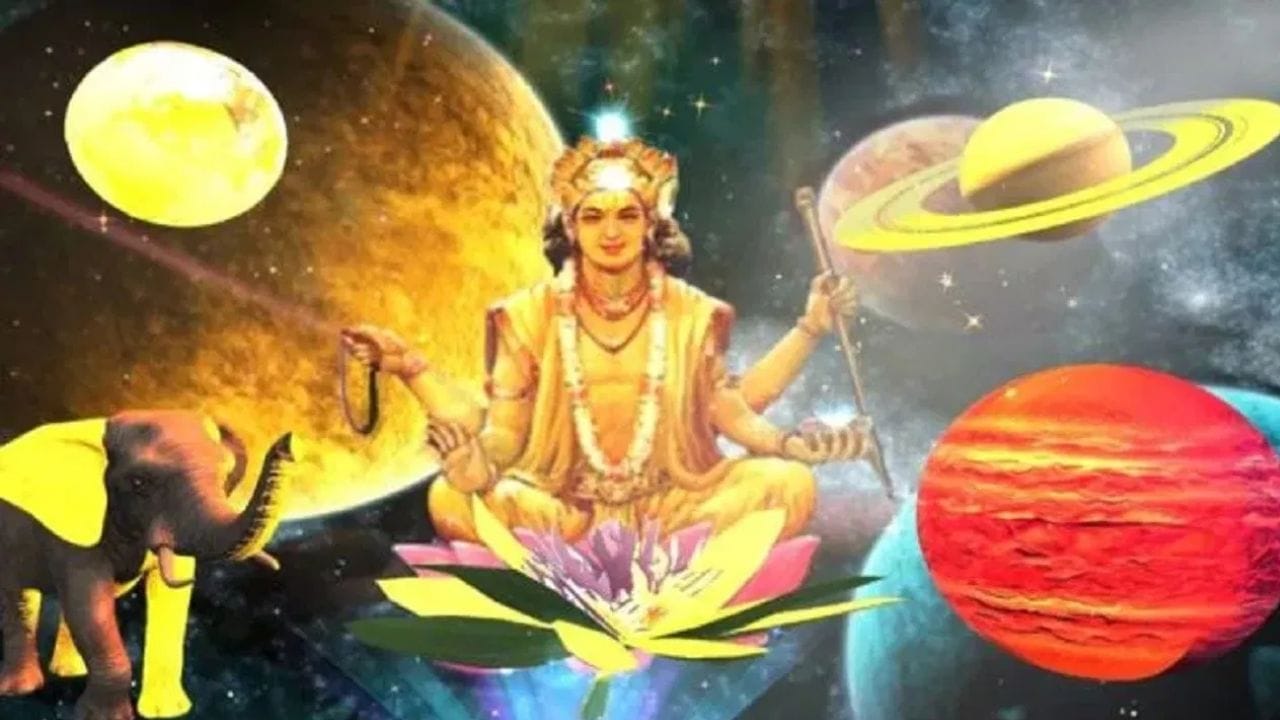 ജൂലായിൽ വ്യാഴം അസ്തമിക്കുന്നു ഇത് പ്രധാനമായും മൂന്ന് രാശിക്കാരുടെ ജീവിതത്തിൽ വലിയ ദുരിതങ്ങൾക്കും ദുഃഖങ്ങൾക്കും കാരണമാകും. ജൂലൈ 14 മുതൽ ഓഗസ്റ്റ് 12 വരെയാണ് വ്യാഴത്തിന്റെ അസ്തമനം. ഈ കാലയളവിൽ മൂന്ന് രാശികൾ വളരെയധികം ശ്രദ്ധിക്കണം. ആ രാശികൾ ആരൊക്കെ എന്ന് നോക്കാം.(IMAGE CREDIT SOURCE: TV9 NETWORK)