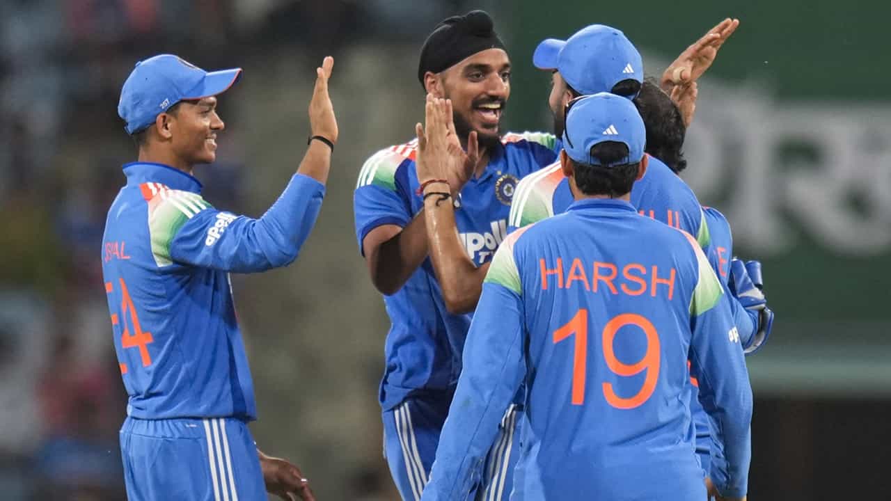India vs Afghanistan: രണ്ടാം ഏകദിനത്തില് 170 റണ്സ് ജയം; അഫ്ഗാനെതിരായ പരമ്പര സ്വന്തമാക്കി ഇന്ത്യ India vs Afghanistan: രണ്ടാം ഏകദിനത്തില് 170 റണ്സ് ജയം; അഫ്ഗാനെതിരായ പരമ്പര സ്വന്തമാക്കി ഇന്ത്യ