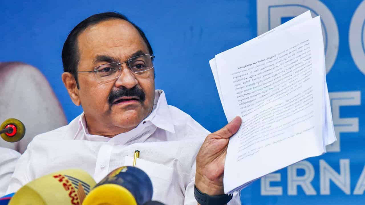ബെവ്‌കോ-സപ്ലൈകോ ലയനം, കിഫ്ബിക്ക് നിയന്ത്രണം, വൈദ്യുതി മേഖലയില്‍ സ്വകാര്യ നിക്ഷേപം; കര കയറാന്‍ കടുത്ത നിര്‍ദേശങ്ങള്‍