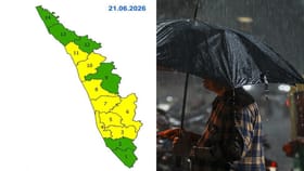 Kerala Rain Alert: മഴ തിരുമ്പി വന്തിട്ടേന്‍! കാലവര്‍ഷം വീണ്ടും ശക്തമാകുന്നു? എട്ട് ജില്ലകളില്‍ മുന്നറിയിപ്പ്‌...