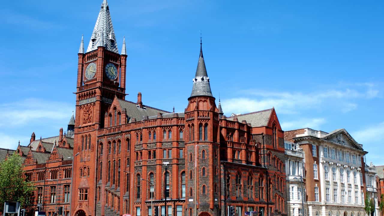 Liverpool Bengaluru Campus: ലിവര്പൂള് സര്വകലാശാല ബെംഗളൂരുവില് ഉടന് ക്യാമ്പസ് തുറക്കും; അഡ്മിഷന് എങ്ങനെ നേടാം? Liverpool Bengaluru Campus: ലിവര്പൂള് സര്വകലാശാല ബെംഗളൂരുവില് ഉടന് ക്യാമ്പസ് തുറക്കും; അഡ്മിഷന് എങ്ങനെ നേടാം?