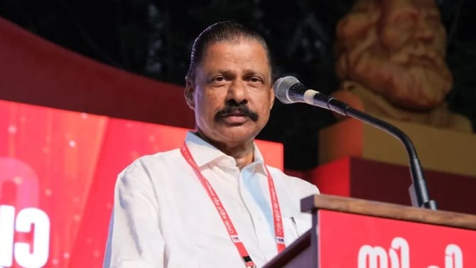 ഇ ഡി ഉദ്യോഗസ്ഥർക്കെതിരായ സിപിഎം പ്രവർത്തകരുടെ ആക്രമണം ഒഴിവാക്കേ..
