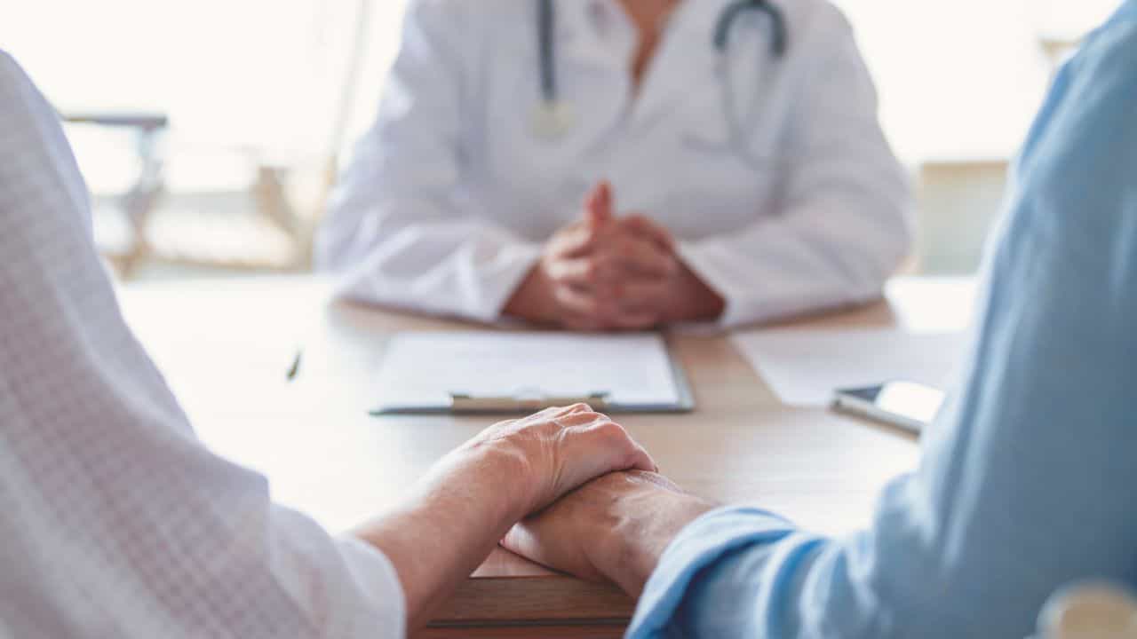 Male Infertility: മരുന്ന് തേടും മുൻപ് ഇതറിയൂ; ഇന്ത്യയിൽ പുരുഷ വന്ധ്യത കൂടാൻ കാരണമെന്താണ്? Male Infertility: മരുന്ന് തേടും മുൻപ് ഇതറിയൂ; ഇന്ത്യയിൽ പുരുഷ വന്ധ്യത കൂടാൻ കാരണമെന്താണ്?