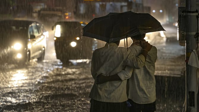 കടലിൽ ഈർപ്പമുണ്ട്, പക്ഷേ പെയ്യാൻ ഭാവമില്ല; മൺസൂൺ എവിടെപ്പോയി?