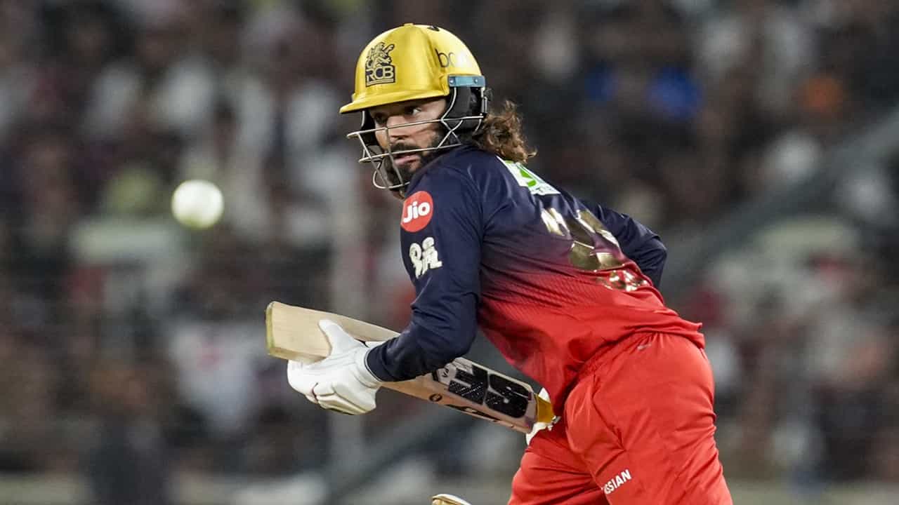 India T20I Squad Selection: സൂര്യയെ ഓര്ത്ത് സങ്കടം; പടീദാറിനെ ഒഴിവാക്കിയത് അനീതി; സെലക്ടര്മാര്ക്കെതിരെ മുന്താരം India T20I Squad Selection: സൂര്യയെ ഓര്ത്ത് സങ്കടം; പടീദാറിനെ ഒഴിവാക്കിയത് അനീതി; സെലക്ടര്മാര്ക്കെതിരെ മുന്താരം