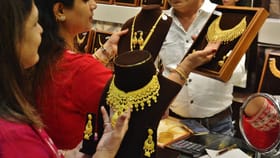 Kerala Gold Rate: സ്വർണവിലയിൽ അമിത പ്രതീക്ഷ വേണ്ട, ഇന്ന് കൂടി; പവന് എത്ര?...