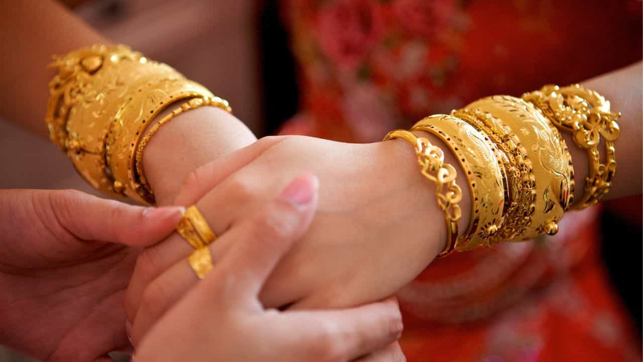 Kerala Gold Rate: സ്വർണം വാങ്ങാൻ പ്ലാനുണ്ടോ? വില പിന്നെയും കൂടി; ഇന്ന് പവന് എത്ര?