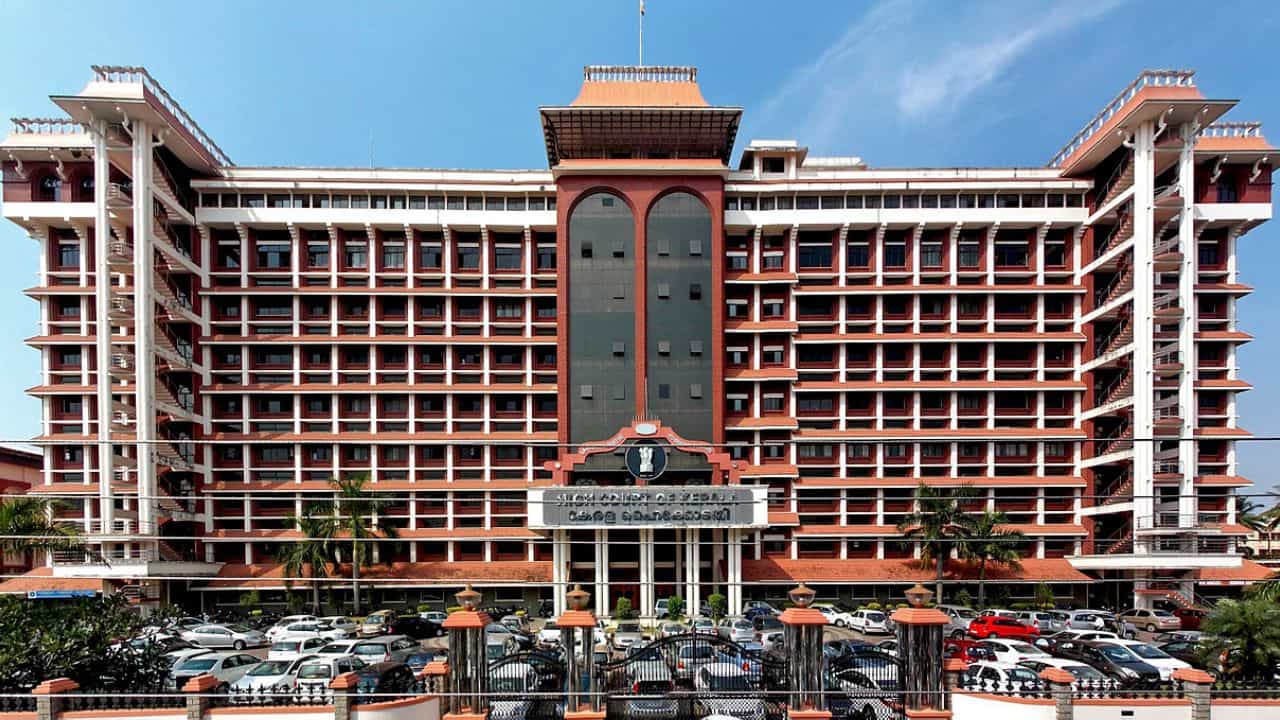 Masappadi Case: മാസപ്പടി കേസിൽ ഇനിയെന്ത്? സിഎംആർഎൽ നൽകിയ ഹർജിയിൽ വിധി ഇന്ന്