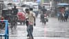 കാലവർഷം എത്തിയോ? മഴ ശക്തം, ശ്രദ്ധിക്കേണ്ടത് 8 ജില്ലക്കാർ...