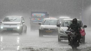Kerala Weather Update: ഒറ്റപ്പെട്ട ശക്തമായ മഴ പെയ്യും, നാളെയുമുണ്ട് അലർട്ട്, ഈ ജില്ലക്കാർ ശ്രദ്ധിക്കുക