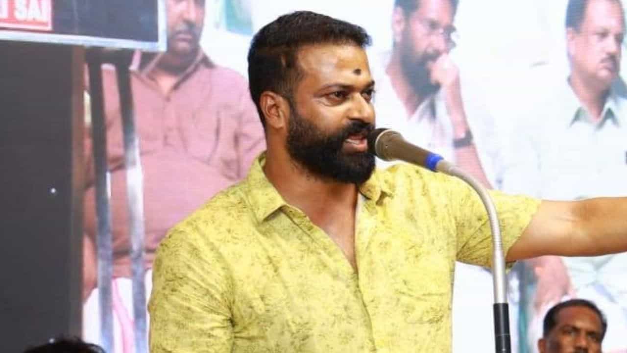BJP Councilor Sugathan: വെടിവെപ്പ്, നാടകീയ രംഗങ്ങൾ; ബിജെപി കൗൺസിലർ സുഗതൻ സെൻട്രൽ ജയിലിൽ! പൊലീസുകാരെ ആക്രമിച്ചതിന് പുതിയ കേസ്