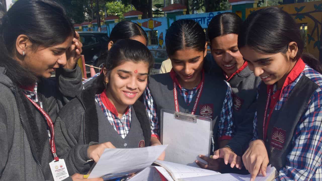 CBSE 10th Second Board Result 2026: കാത്തിരിപ്പിൽ വിദ്യാർഥികൾ! സിബിഎസ്ഇ പത്താം ക്ലാസ് രണ്ടാം ബോർഡ് പരീക്ഷാ ഫലം വൈകുമോ? CBSE 10th Second Board Result 2026: കാത്തിരിപ്പിൽ വിദ്യാർഥികൾ! സിബിഎസ്ഇ പത്താം ക്ലാസ് രണ്ടാം ബോർഡ് പരീക്ഷാ ഫലം വൈകുമോ?