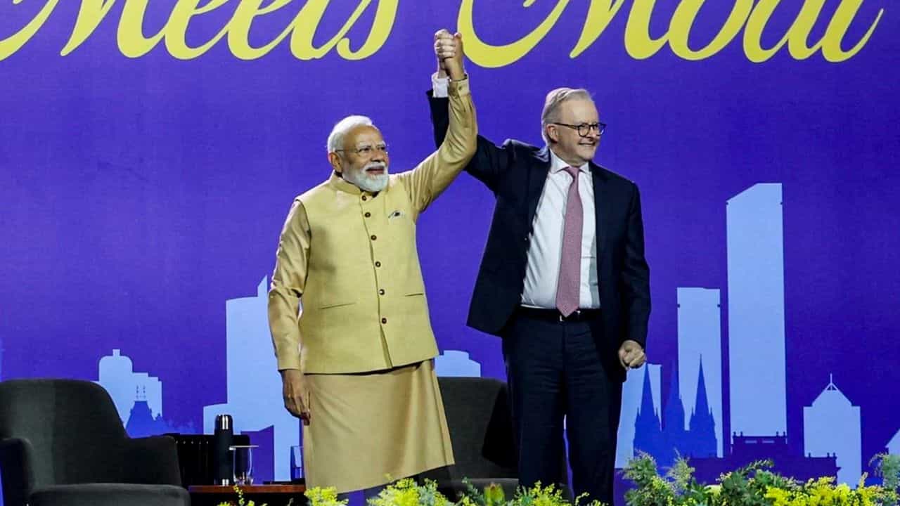 Narendra Modi: ആണവോര്ജം മുതല് പ്രതിരോധം വരെ; 18 കരാറുകളില് ഒപ്പുവെച്ച് ഇന്ത്യയും ഓസ്ട്രേലിയയും Narendra Modi: ആണവോര്ജം മുതല് പ്രതിരോധം വരെ; 18 കരാറുകളില് ഒപ്പുവെച്ച് ഇന്ത്യയും ഓസ്ട്രേലിയയും