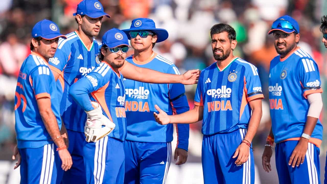 IND vs ZIM: രണ്ടാം ടി20യിലും സിംബാബ്‌വെ അടപടലം; ഇന്ത്യയ്ക്ക് പരമ്പര