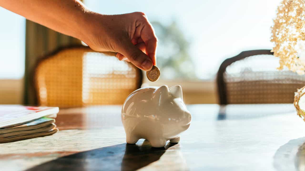 KSFE Sugama Scheme: പ്രതിദിനം 20,000 രൂപ വരെ കിട്ടും; കെഎസ്എഫ്ഇയുടെ സുഗമ പദ്ധതിയെ കുറിച്ചറിയാമോ? KSFE Sugama Scheme: പ്രതിദിനം 20,000 രൂപ വരെ കിട്ടും; കെഎസ്എഫ്ഇയുടെ സുഗമ പദ്ധതിയെ കുറിച്ചറിയാമോ?