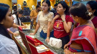 Kerala Gold Rate: എന്തിനാ പൊന്നേ ഇത്ര ഡിമാന്‍ഡ്? ഇന്നത്തെ സ്വര്‍ണവില