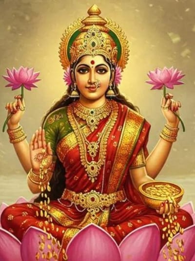 സമ്പത്തും വിജയവും! മഹാലക്ഷ്മിക്ക് ഈ വഴിപാടുകൾ നടത്തു