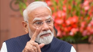 PM Modi: മന്ത്രാലയങ്ങളിൽ ‘ടീം വർക്ക്’ വേണം, സൈബർ സുരക്ഷ ഉറപ്പാക്കണം; കേന്ദ്ര സെക്രട്ടറിമാരുമായി പ്രധാനമന്ത്രിയുടെ ഉന്നതതല യോഗം