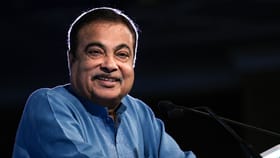 വരുന്നു ഡീസലും മെഥനോളും ചേർന്ന പുതിയ ഇന്ധനം ? സൂചന നൽകി കേന്ദ്ര..