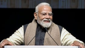 ഇക്കാത്ത് മുതല്‍ കോഫി ബോക്‌സ് വരെ; വിദേശ സന്ദര്‍ശനത്തില്‍ മോദി...